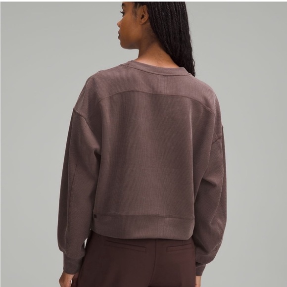 Lululemon Perfectly Oversized Ribbed Cropped Crew - Picture 2 of 2